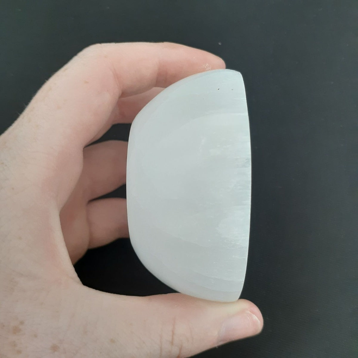 Selenite - Round Bowl 7cm-8cm Selenite - Round Bowl 7cm-8cm